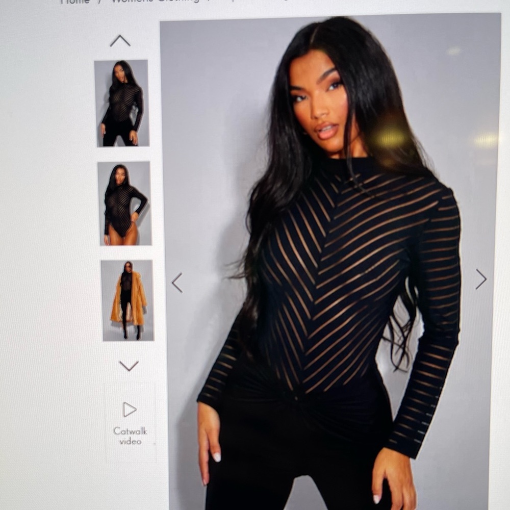 Black chevron mesh top